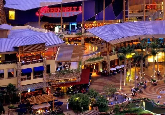 Hotel Rizal Park 5*