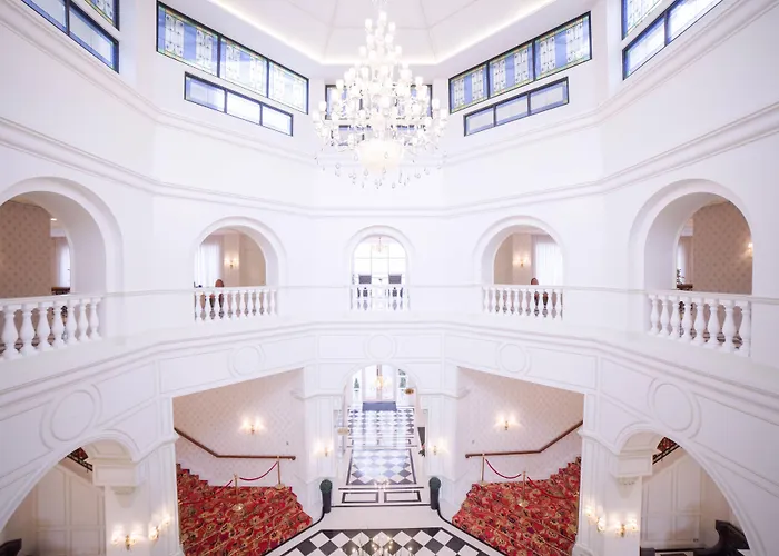 Rizal Park Hotel
